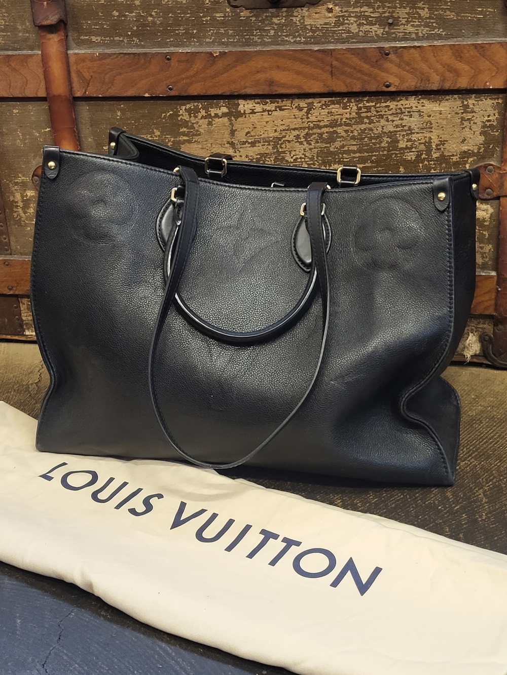 Louis Vuitton Black Leather Onthego GM Large Tote Bag